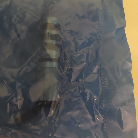 Variable value timing solenoid for Equinox Malibu Cruze Trax Spark Volt etc (1) - Picture 2 of 10